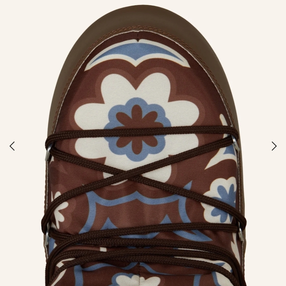 Moon Boot Icon Flower Moon Boots Floral Boots Brown White Blue Flowers - Picture 12 of 16